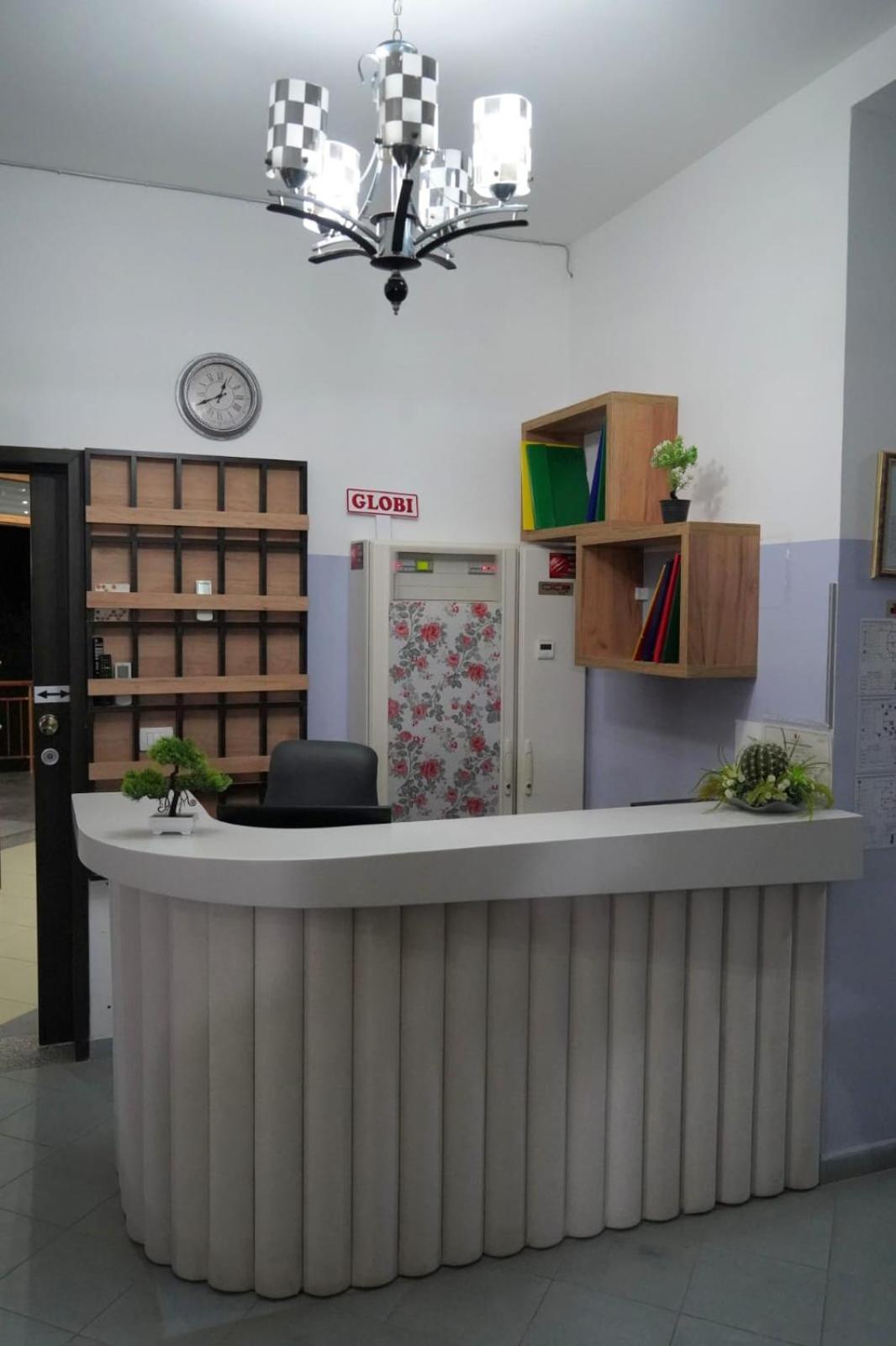 Hotel Restaurant Globi Velipojë Dış mekan fotoğraf