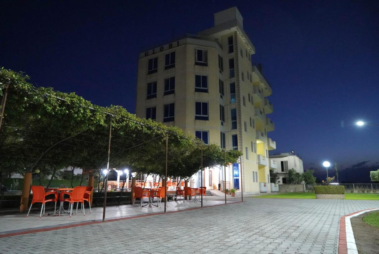 Hotel Restaurant Globi Velipojë Dış mekan fotoğraf