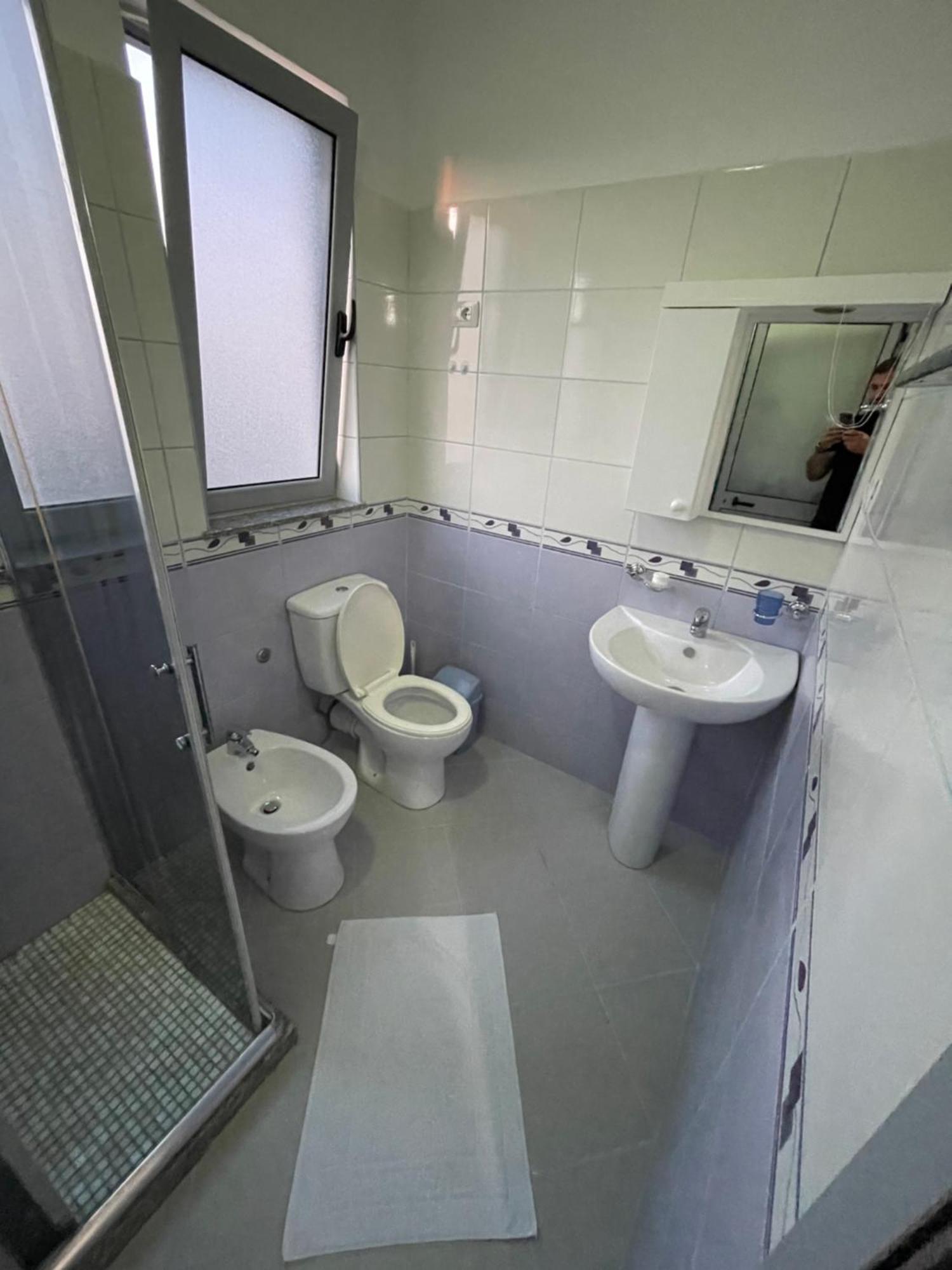 Hotel Restaurant Globi Velipojë Dış mekan fotoğraf