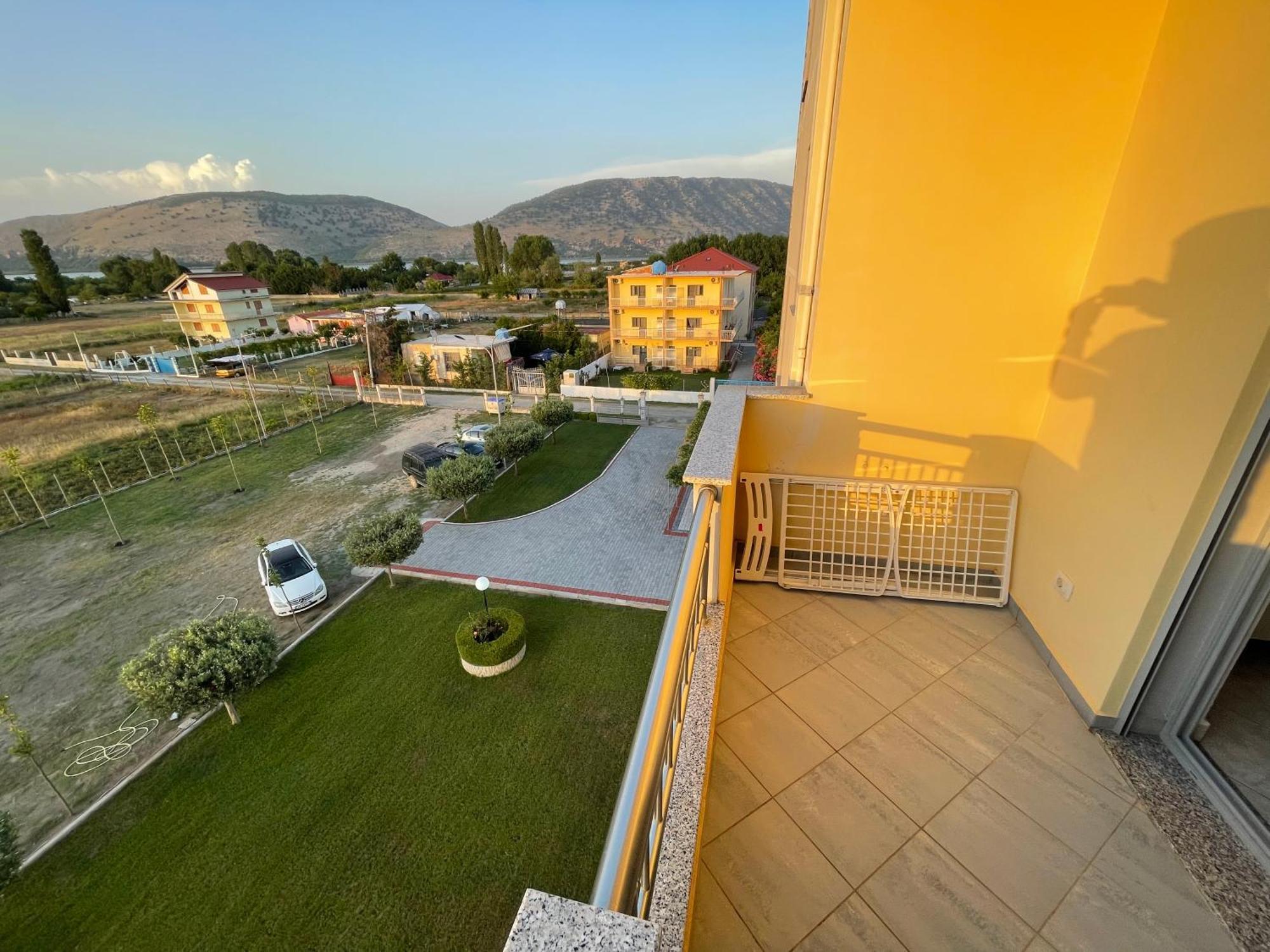 Hotel Restaurant Globi Velipojë Dış mekan fotoğraf